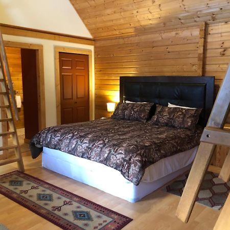 Camels Hump Guest Ranch Lumby Exteriér fotografie